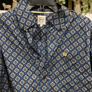Men’s Medium Cinch Dress Shirt